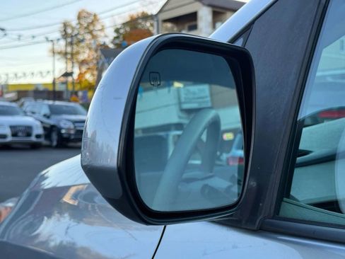 Used 2013 Toyota Sienna LE image 16