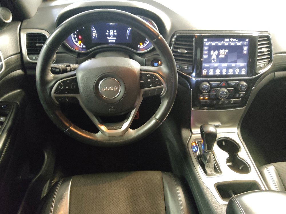 Used 2019 Jeep Grand Cherokee Laredo w/ Laredo X Package RWD image 22