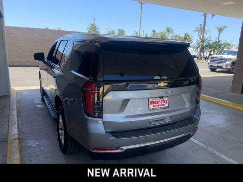 Certified 2025 Chevrolet Tahoe LS RWD image 5