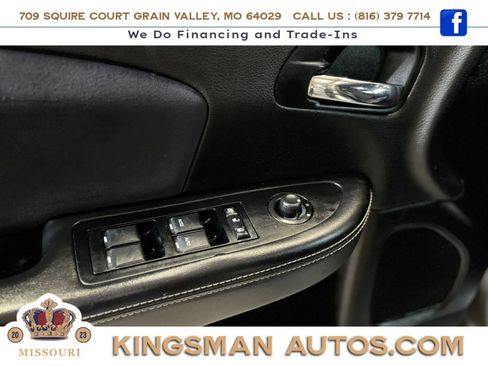 Used 2012 Chrysler 200 S image 10