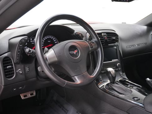 Used 2008 Chevrolet Corvette Convertible w/ Preferred Equipment Group image 12
