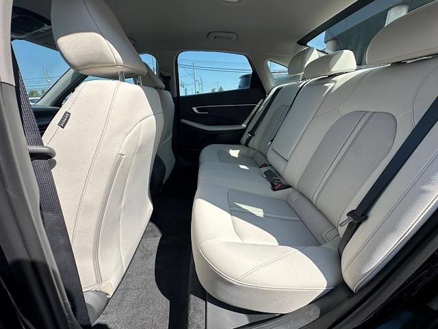 Used 2024 Hyundai Sonata SEL FWD image 8