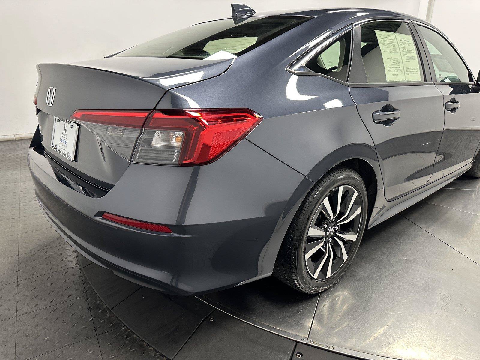 Used 2022 Honda Civic EX image 14
