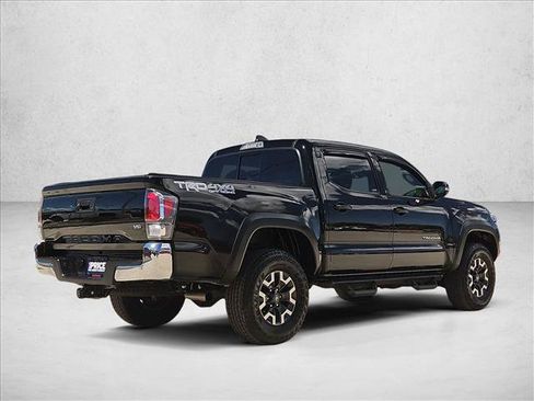 Used 2023 Toyota Tacoma TRD Off-Road AWD/4WD image 5