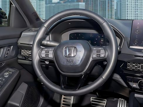 Used 2025 Honda Accord Sport image 23