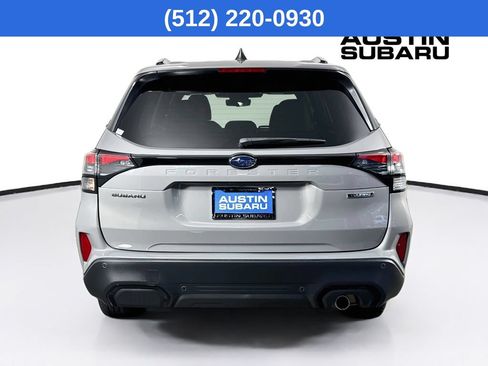 Used 2026 Subaru Forester Touring AWD/4WD image 7