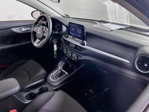 Used 2023 Kia Forte LXS w/ LXS Technology Package FWD image 26