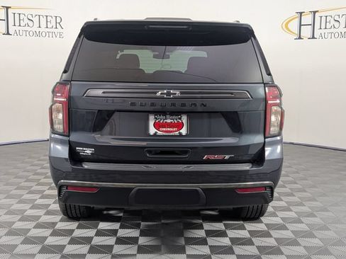 Certified 2022 Chevrolet Suburban RST w/ Luxury Package AWD/4WD image 6