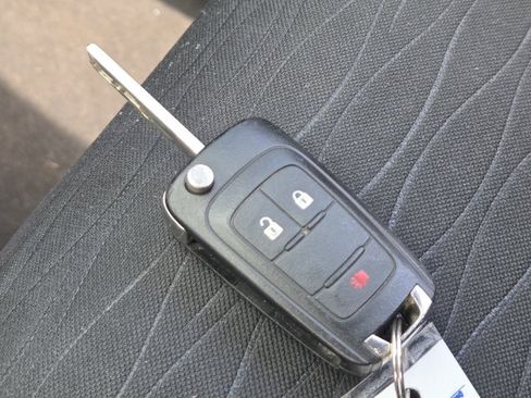 Used 2015 Buick Encore AWD image 21