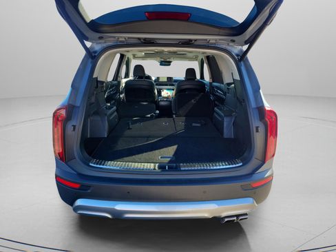Used 2020 Kia Telluride SX w/ SX Prestige Package image 12