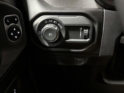 New 2025 Jeep Wrangler Unlimited Sport AWD/4WD image 18