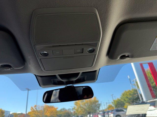 New 2027 Nissan Sentra SR w/ SR All Weather Package FWD image 15