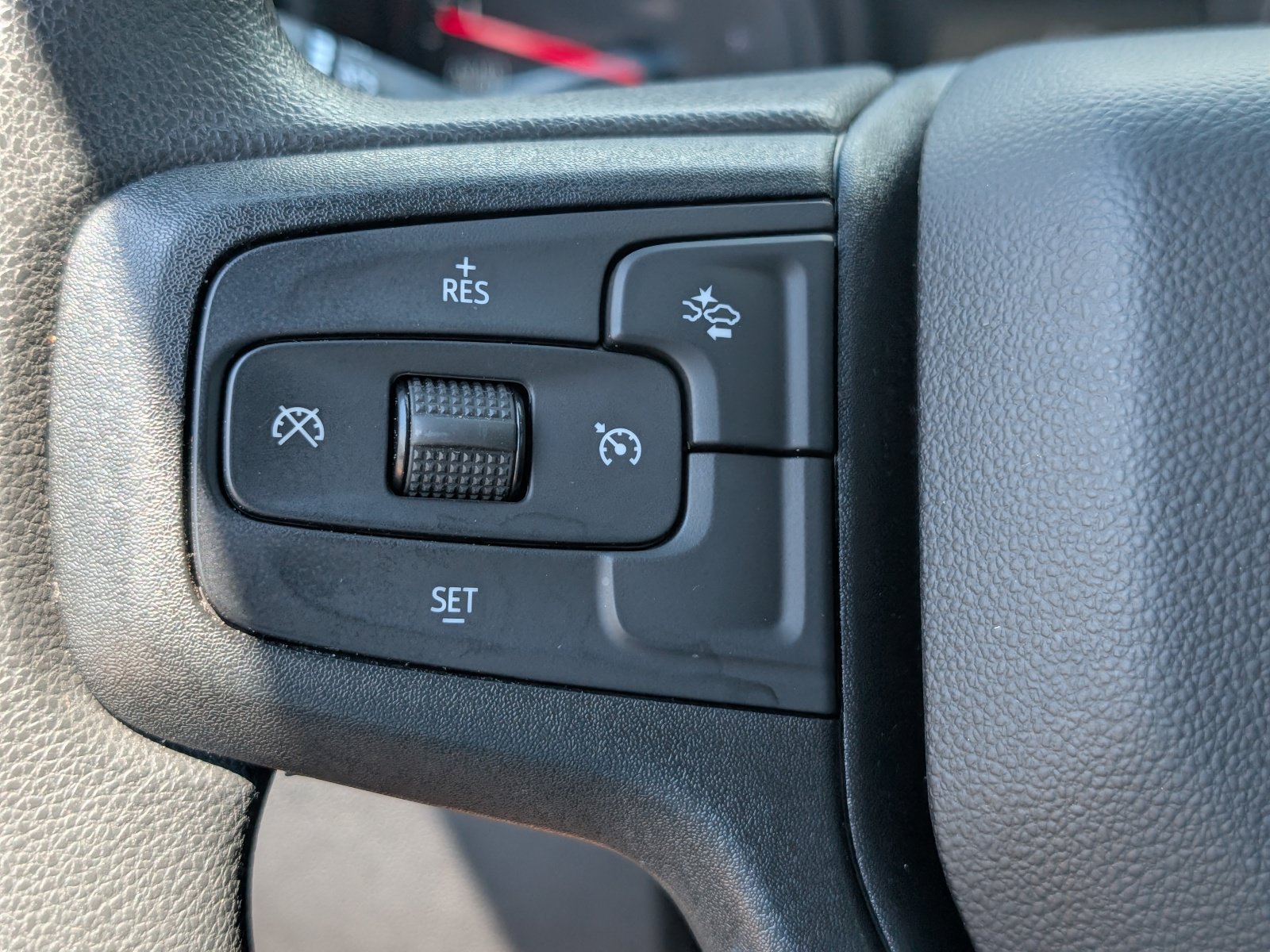 Used 2024 Chevrolet Silverado 1500 Custom RWD image 19