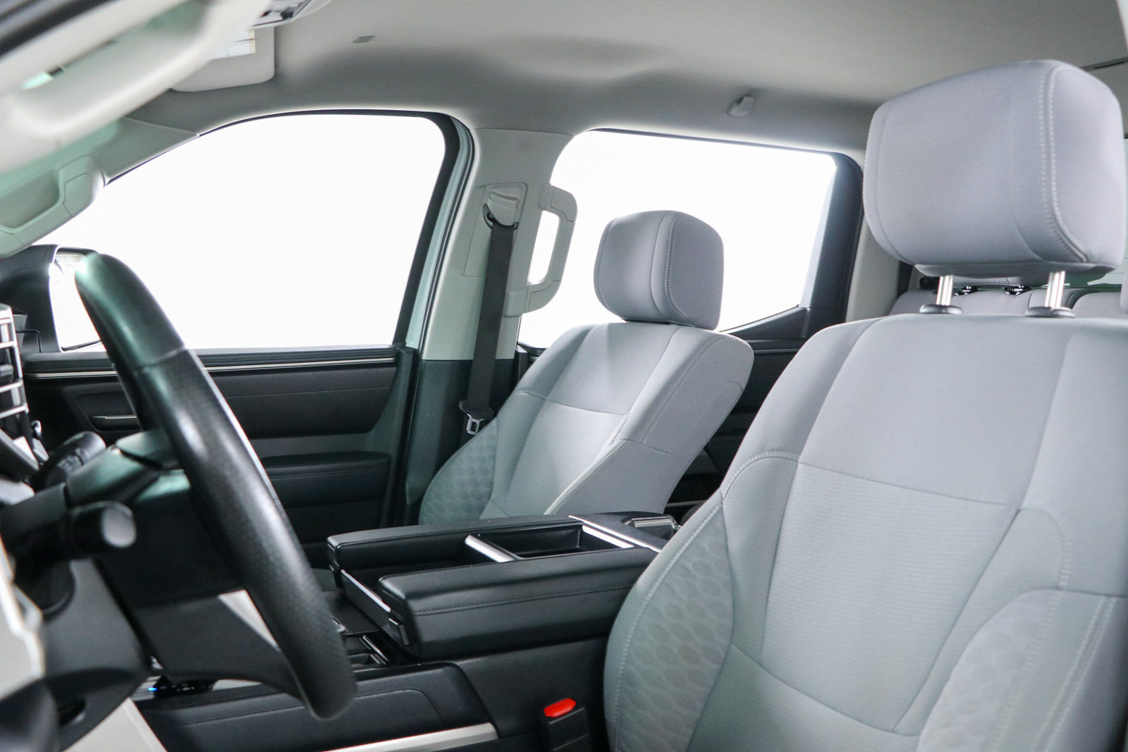Used 2024 Toyota Tundra SR5 AWD/4WD image 23