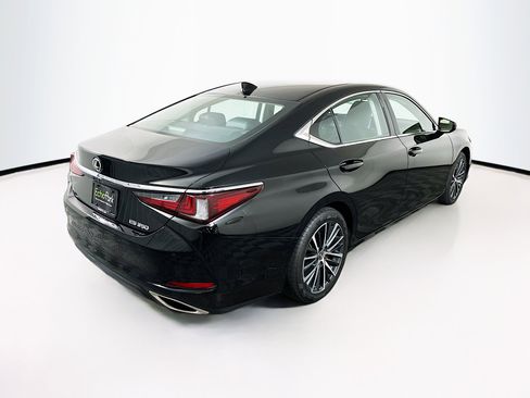 Used 2024 Lexus ES 350 w/ Premium Package image 9