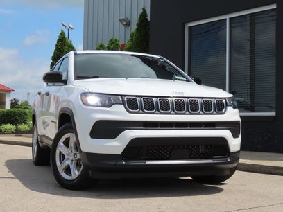 Used 2023 Jeep Compass Sport