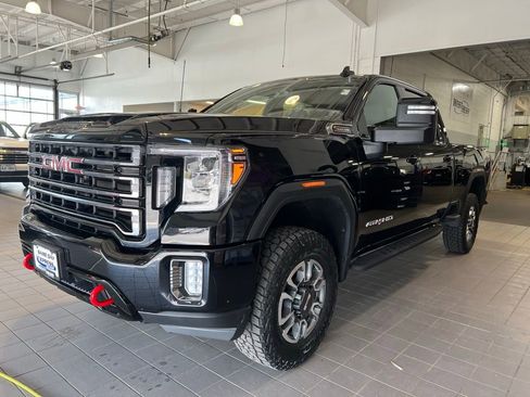 Used 2022 GMC Sierra 2500 AT4 AWD/4WD image 5