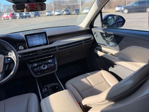 Used 2021 Lincoln Corsair Reserve w/ Elements Package image 20