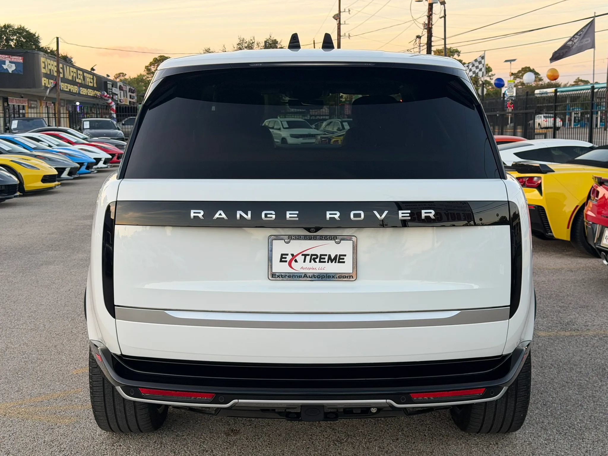 Used 2024 Land Rover Range Rover Autobiography AWD/4WD image 3