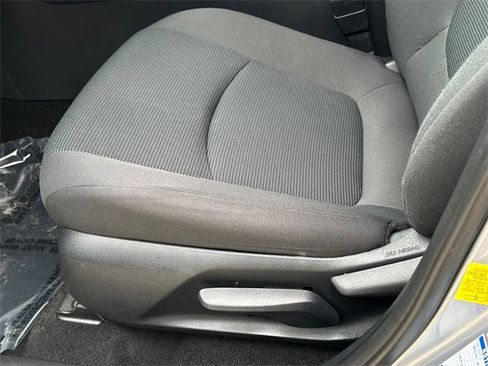 Certified 2021 Toyota RAV4 LE image 19