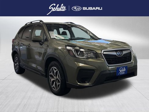 Used 2020 Subaru Forester Premium image 1