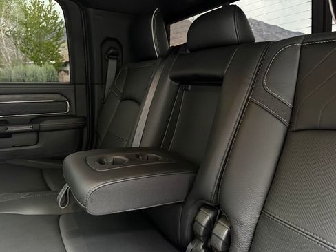 Used 2026 RAM 3500 Limited AWD/4WD image 33