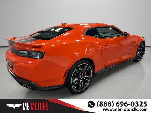 Used 2018 Chevrolet Camaro SS w/ Hot Wheels Edition RWD image 5