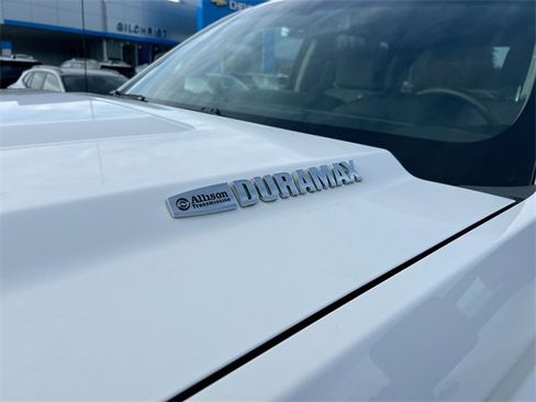 Used 2019 GMC Sierra 2500 Base 4D Crew Cab w/ Sierra Convenience Package image 28