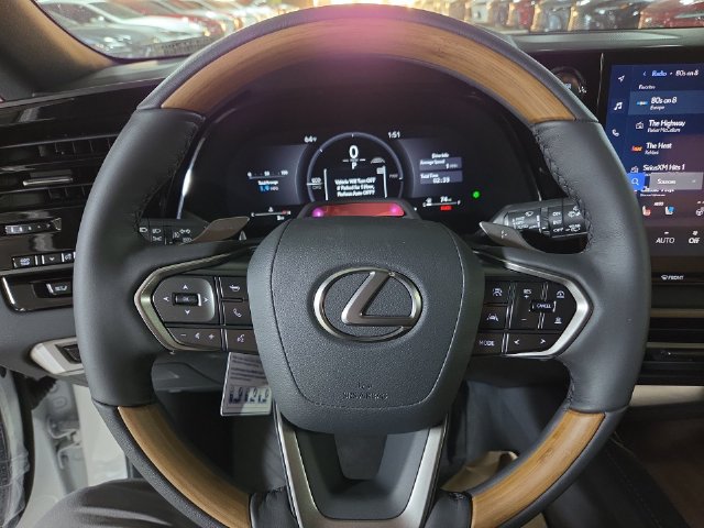 New 2026 Lexus RX 350h w/ Convenience Package AWD/4WD image 14