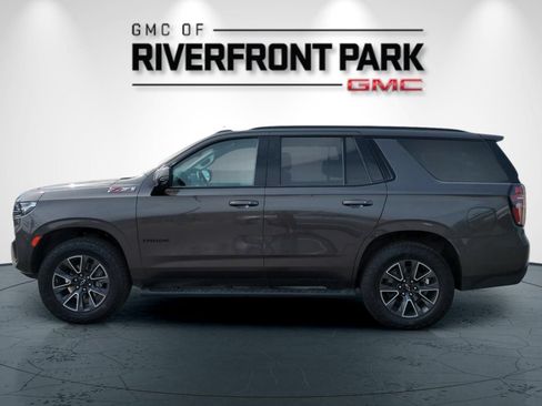 Used 2021 Chevrolet Tahoe Z71 w/ Z71 Signature Package AWD/4WD image 6