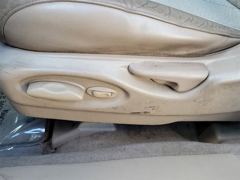 Used 1998 Mercury Sable LS image 16
