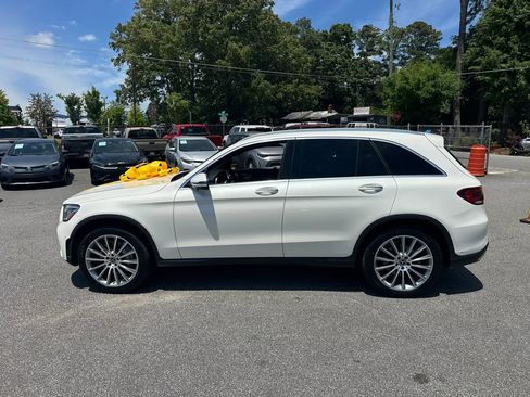 Used 2020 Mercedes-Benz GLC 300 w/ AMG Line image 5