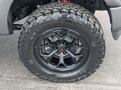 New 2025 Ford F150 Lariat w/ Equipment Group 502A High image 32