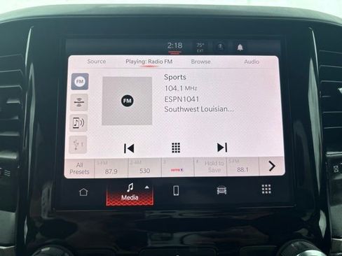 Used 2025 RAM 2500 Tradesman w/ Chrome Appearance Group image 28