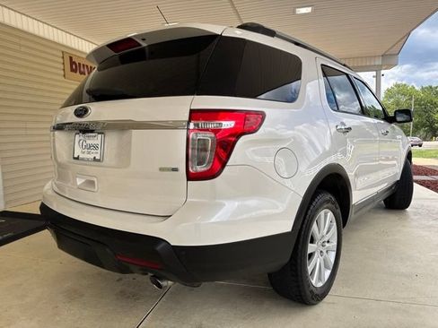 Used 2015 Ford Explorer XLT w/ Equipment Group 201B AWD/4WD image 7