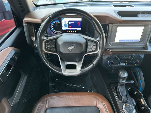 Used 2022 Ford Bronco Outer Banks image 17