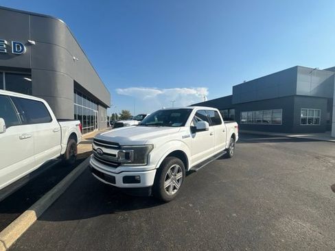 Used 2018 Ford F150 XLT w/ Equipment Group 302A Luxury AWD/4WD image 2