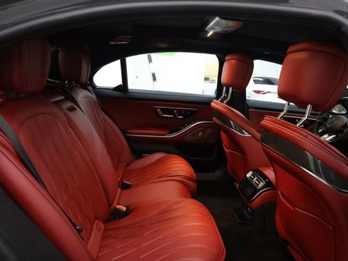 Used 2025 Mercedes-Benz S 63 AMG S image 91