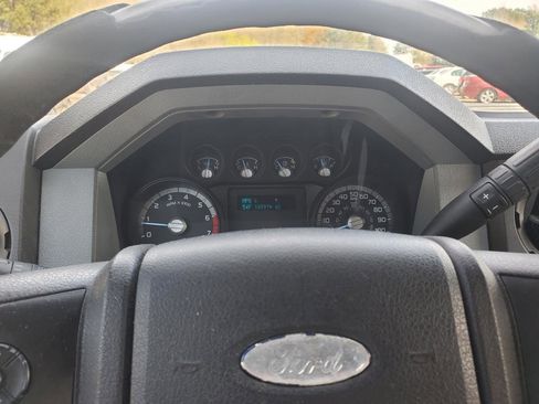 Used 2011 Ford F350 XL image 14