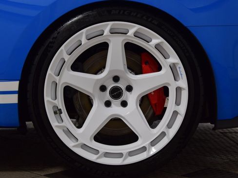 Used 2022 Ford Mustang Shelby GT500 w/ Technology Package image 28