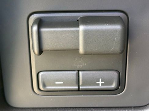 New 2026 Chevrolet Colorado Trail Boss AWD/4WD image 32