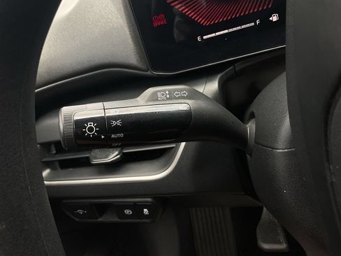 Used 2025 Kia K4 FWD image 30