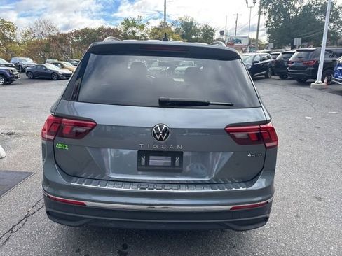Used 2022 Volkswagen Tiguan S image 4