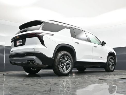 Used 2024 Chevrolet Traverse LT AWD/4WD image 51