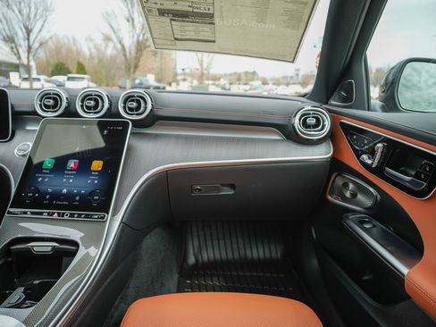 New 2026 Mercedes-Benz C 300 4MATIC Sedan image 19