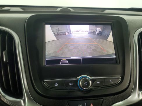 Used 2023 Chevrolet Equinox LT w/ Driver Convenience Package AWD/4WD image 16