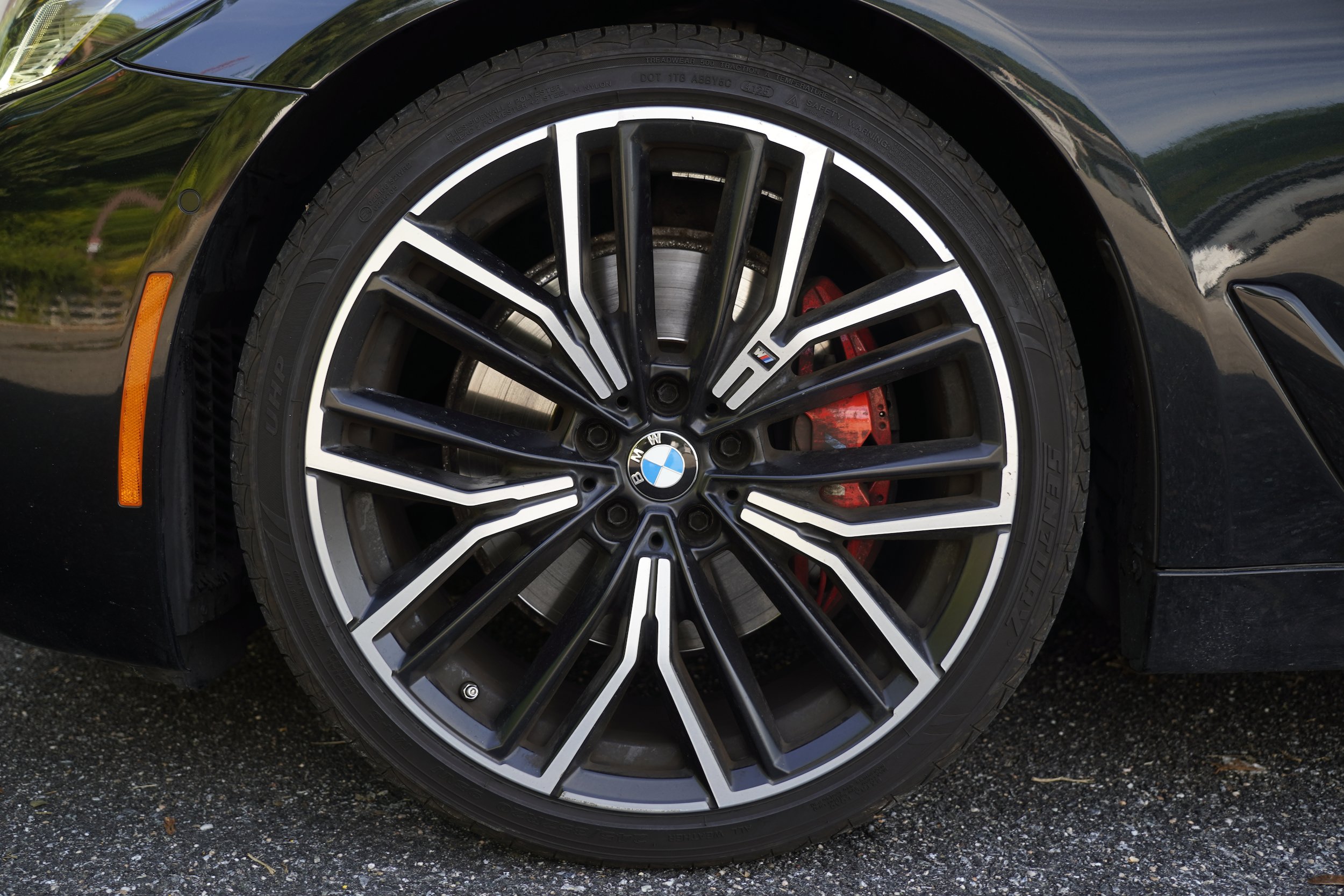 Used 2022 BMW 530i w/ M Sport Package RWD image 12