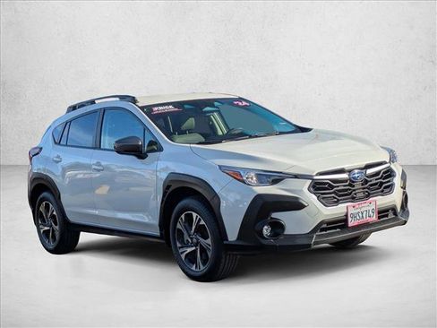 Used 2024 Subaru Crosstrek 2.0i Premium w/ Popular Package #4 AWD/4WD image 3