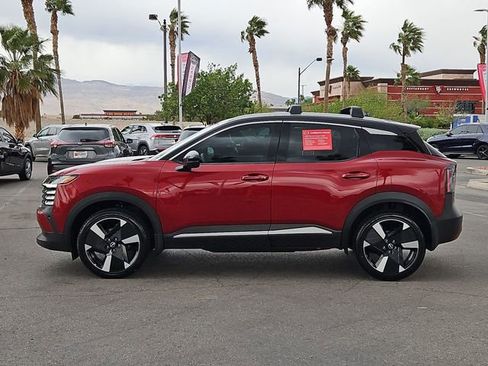 Used 2025 Nissan Kicks SR image 15