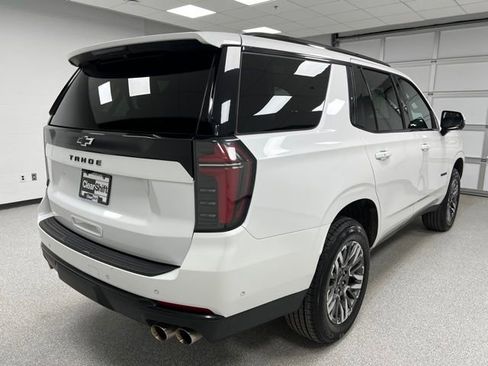 Used 2025 Chevrolet Tahoe Z71 AWD/4WD image 11